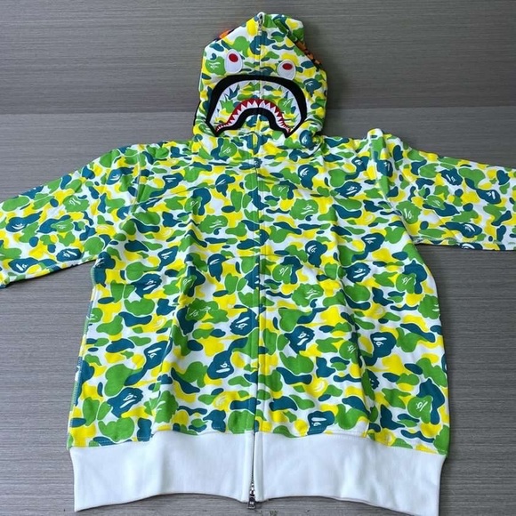 Bathing Ape hoodie for sale - Picture 3 of 5